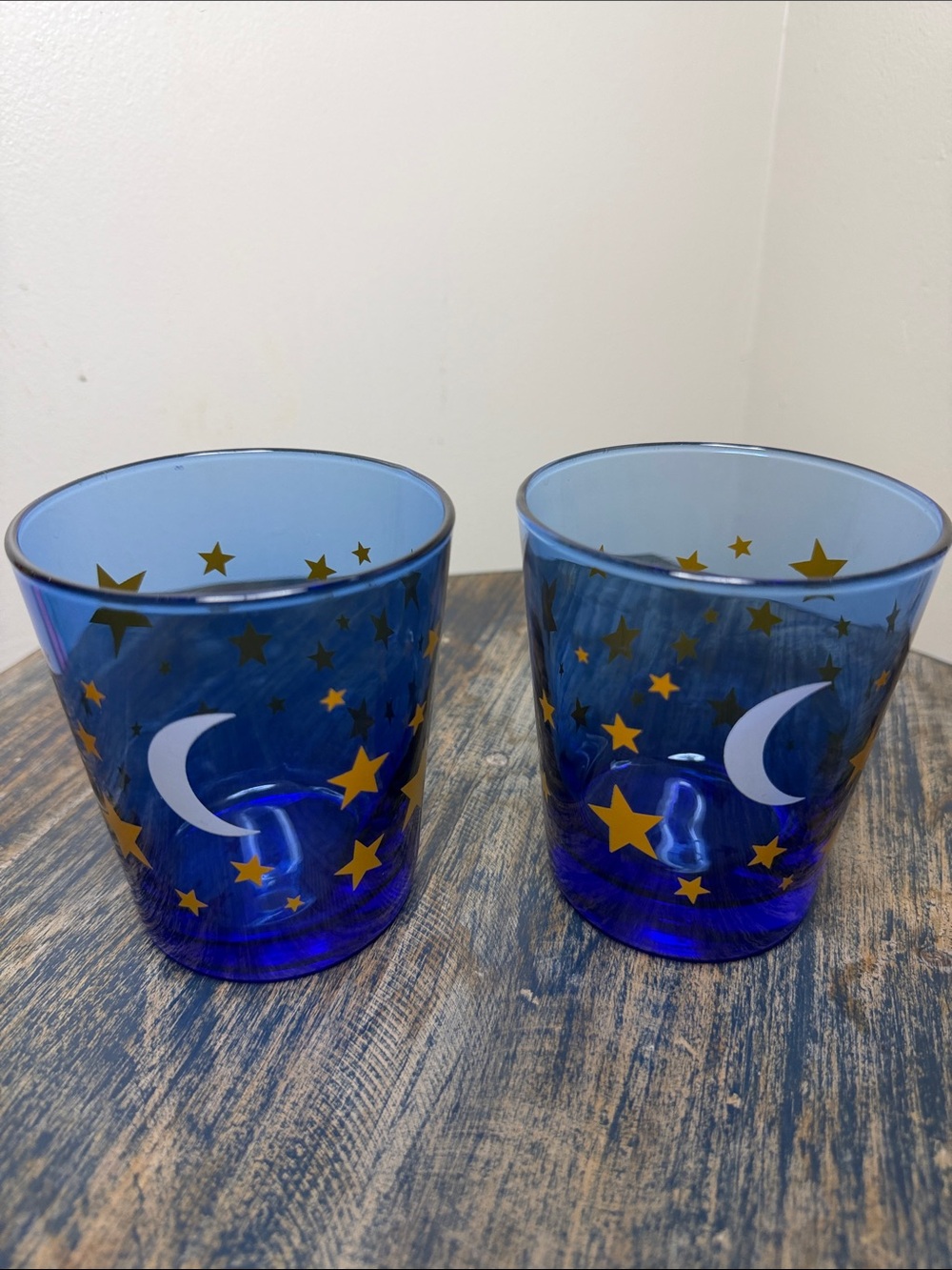 Vintage. Celestial Collectible Blue cobaltMoon & Stars Glass Tumbler - Set of 2